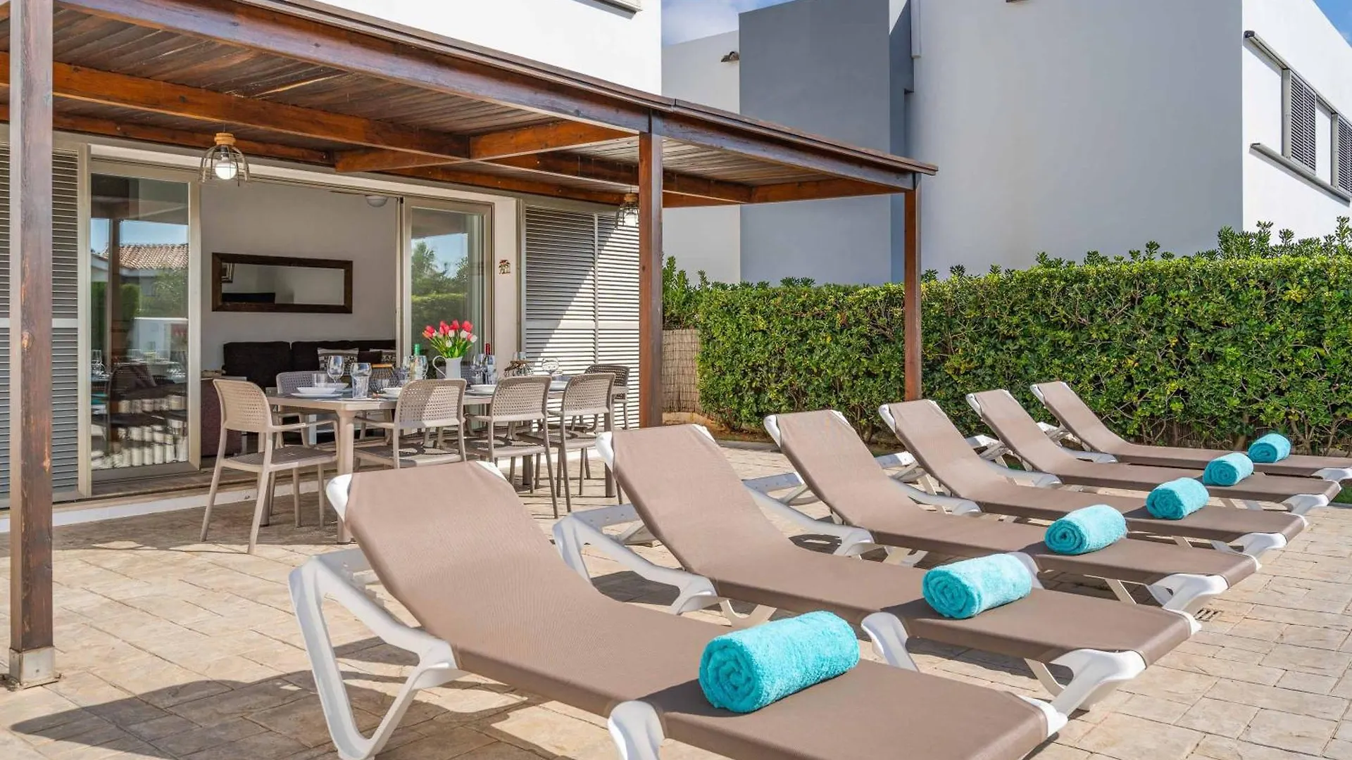 Villa Oleander Cala'N Bosch   Cala'N Bosch (Menorca)