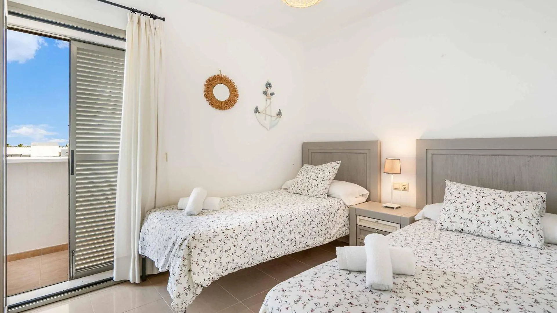 Villa Oleander Калан-Бош Испания